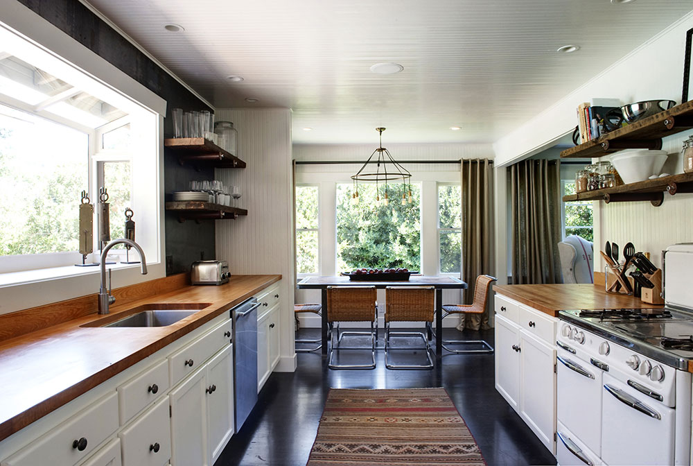 Kilim-rug-kitchen-Sonoma-Residence-Antonio-Martins-Interior-Design